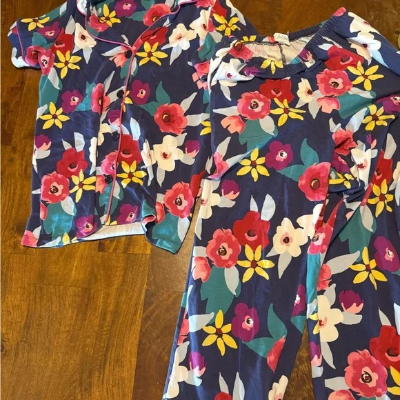 BedHead - Short Sleeve Cropped PJ Set - Painter's Floral - XS - Picture 2 of 5